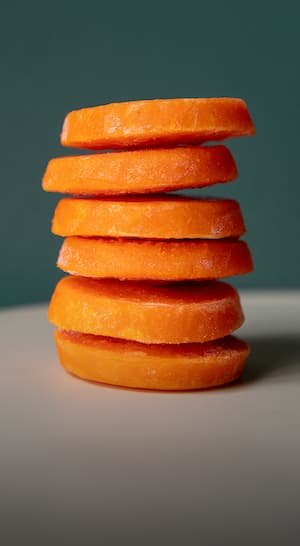 6 mois - Purées lisses : En portions de 20g pour ses premières cuillères