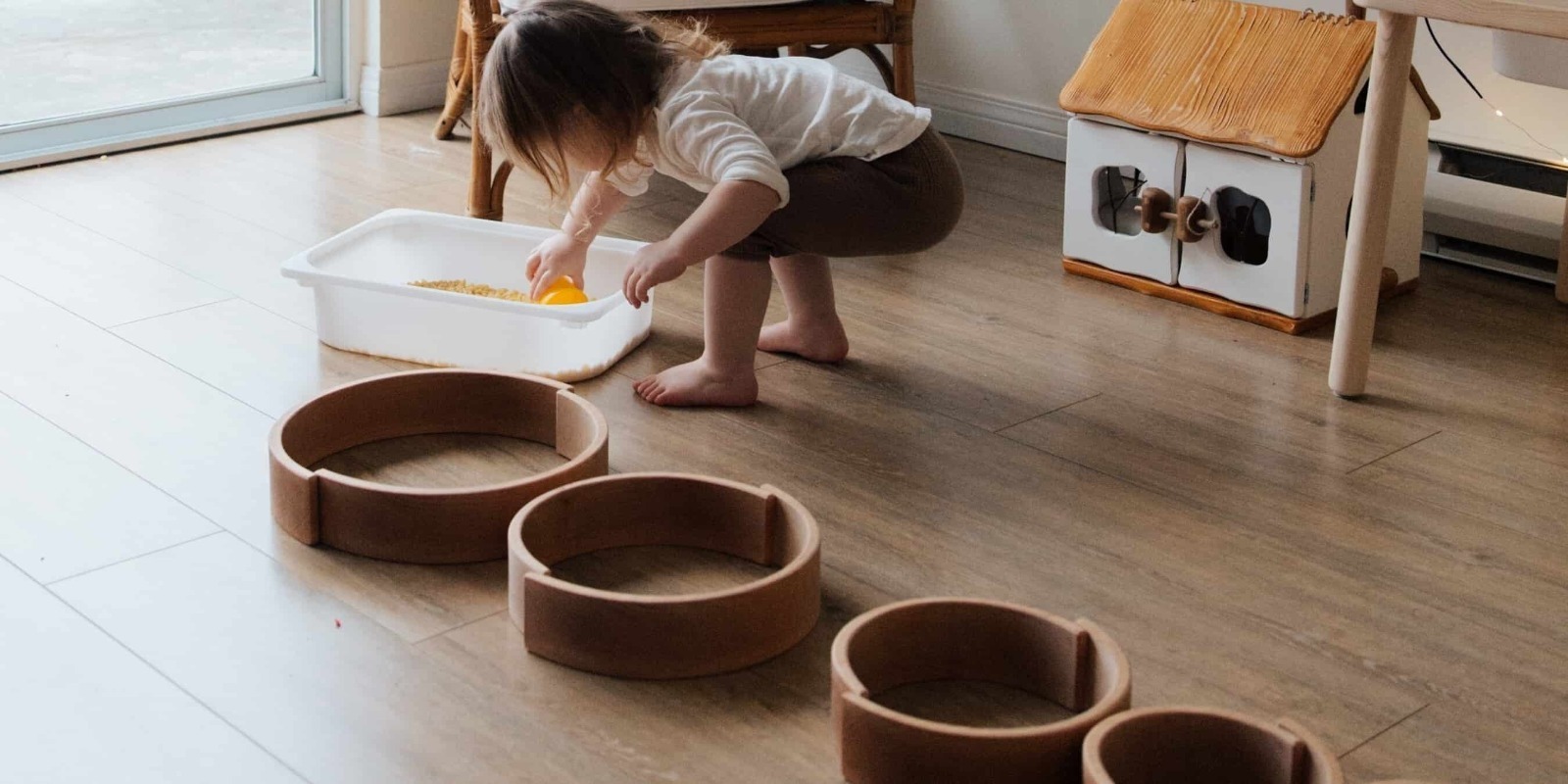 Activité Montessori : Mon bâton de pluie - Mômji